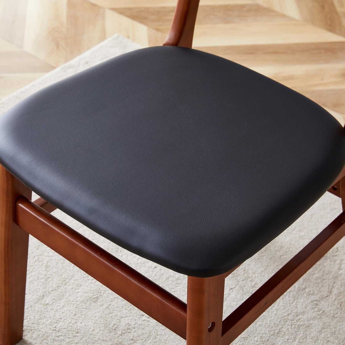 KELESY 4PCS Stylish and Durable Solid Wood Dining Chair, Small Curved Back, PU Cushion, and Beautiful Shape Match Perfectly with Any Room and Everyday Use